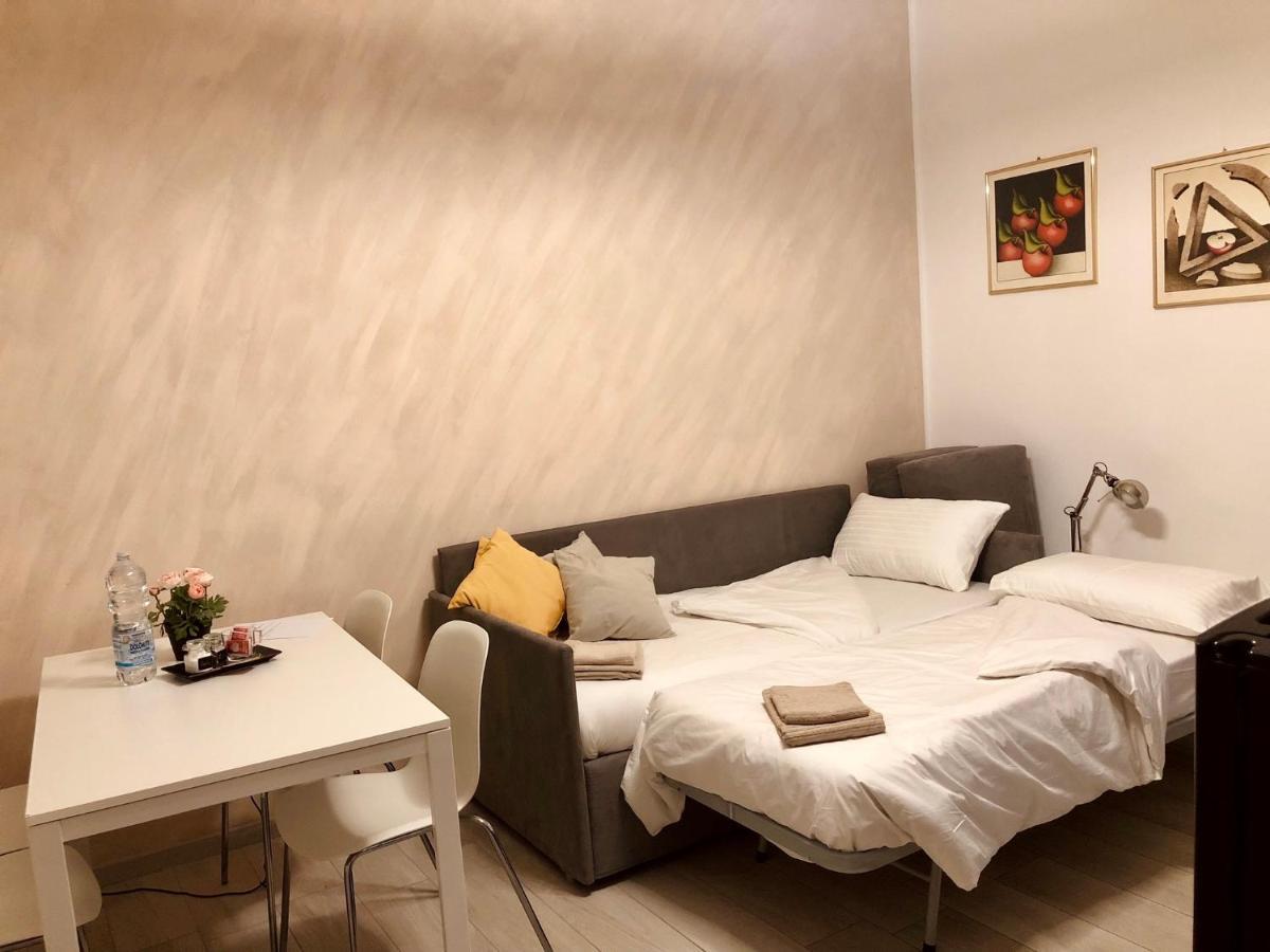 Lovely 2 Room Apartment With Small Garden 米兰 外观 照片