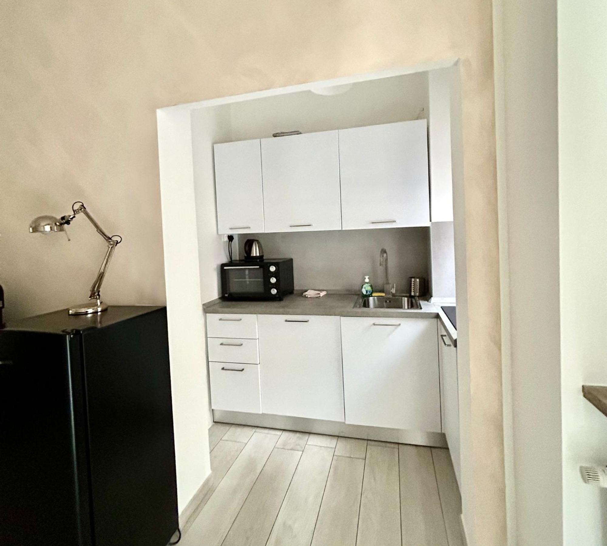 Lovely 2 Room Apartment With Small Garden 米兰 外观 照片